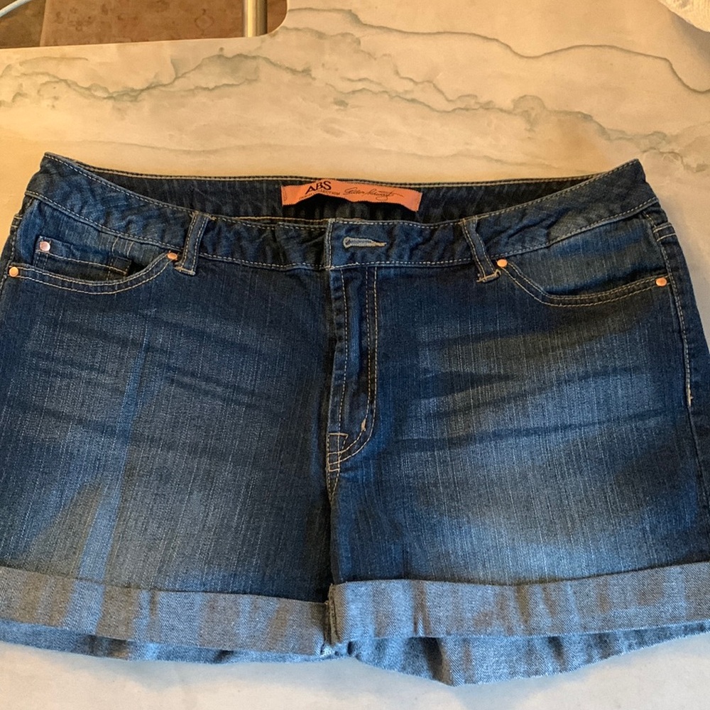 ABS Allen Schwartz Denim shorts